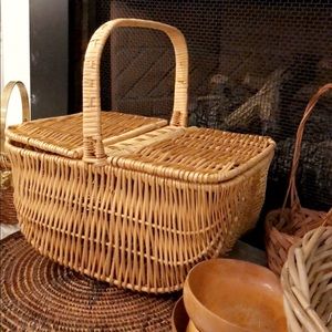 The perfect picnic basket